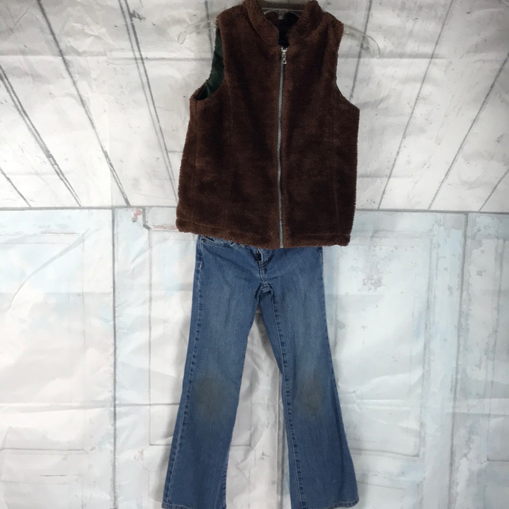 Bundle of girls size 7 nautical vest/ jeans